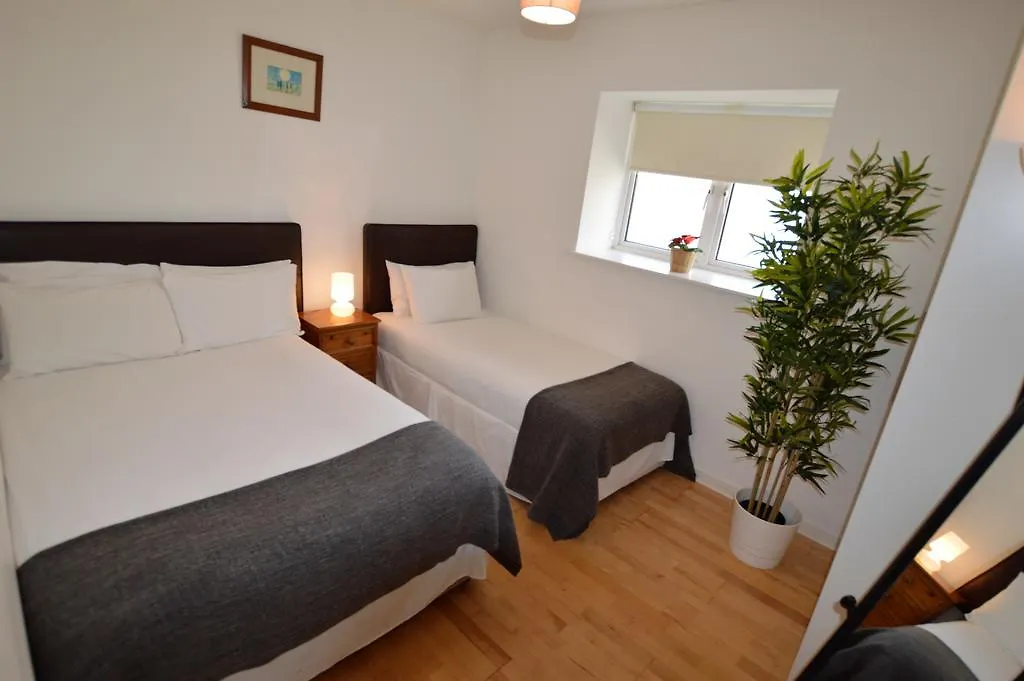Metrostays - Stephen'S Green 7-1 Δουβλίνο